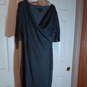Connected Apparel Grey Wavy Pattern Dress - 16